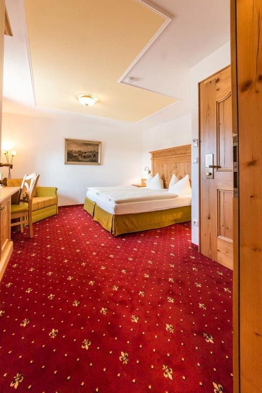 Metzgerei Gasthof Oberhauser - Hotel Zur Post Egling Extérieur photo