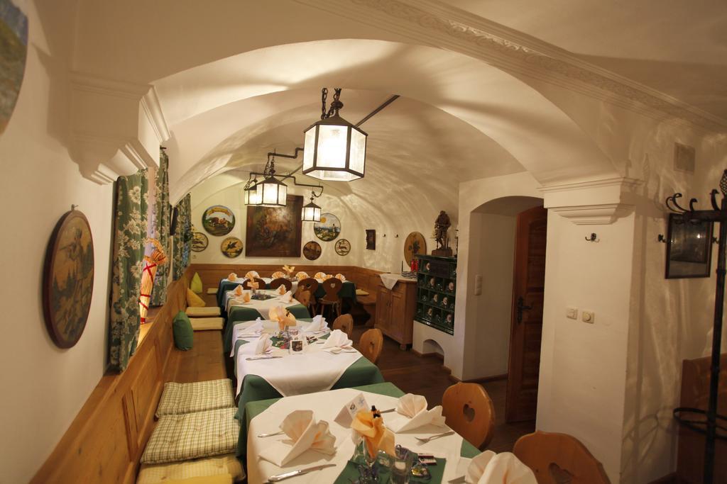 Metzgerei Gasthof Oberhauser - Hotel Zur Post Egling Extérieur photo