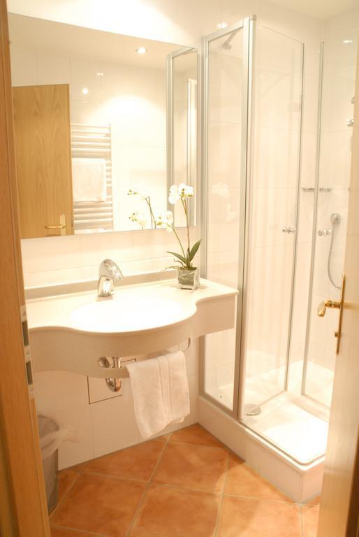 Metzgerei Gasthof Oberhauser - Hotel Zur Post Egling Extérieur photo