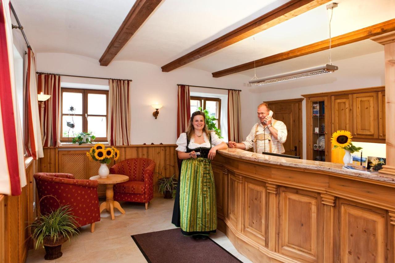 Metzgerei Gasthof Oberhauser - Hotel Zur Post Egling Extérieur photo
